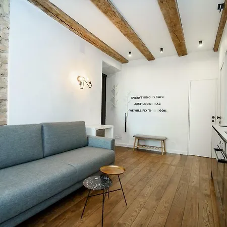 Stepono By Urban Rent Apartment